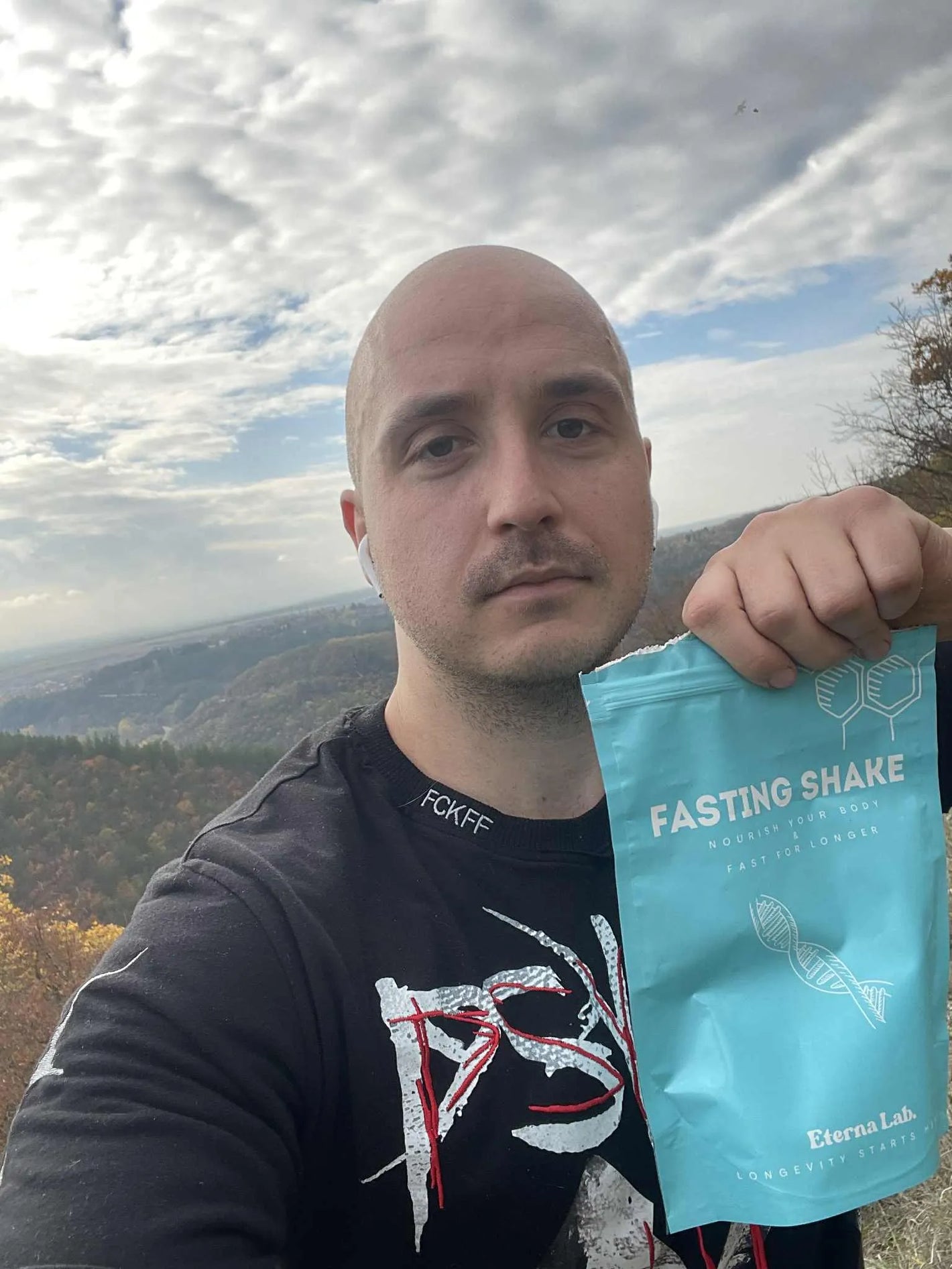 Fasting Shake от Eterna Lab — мнение на клиент на открито